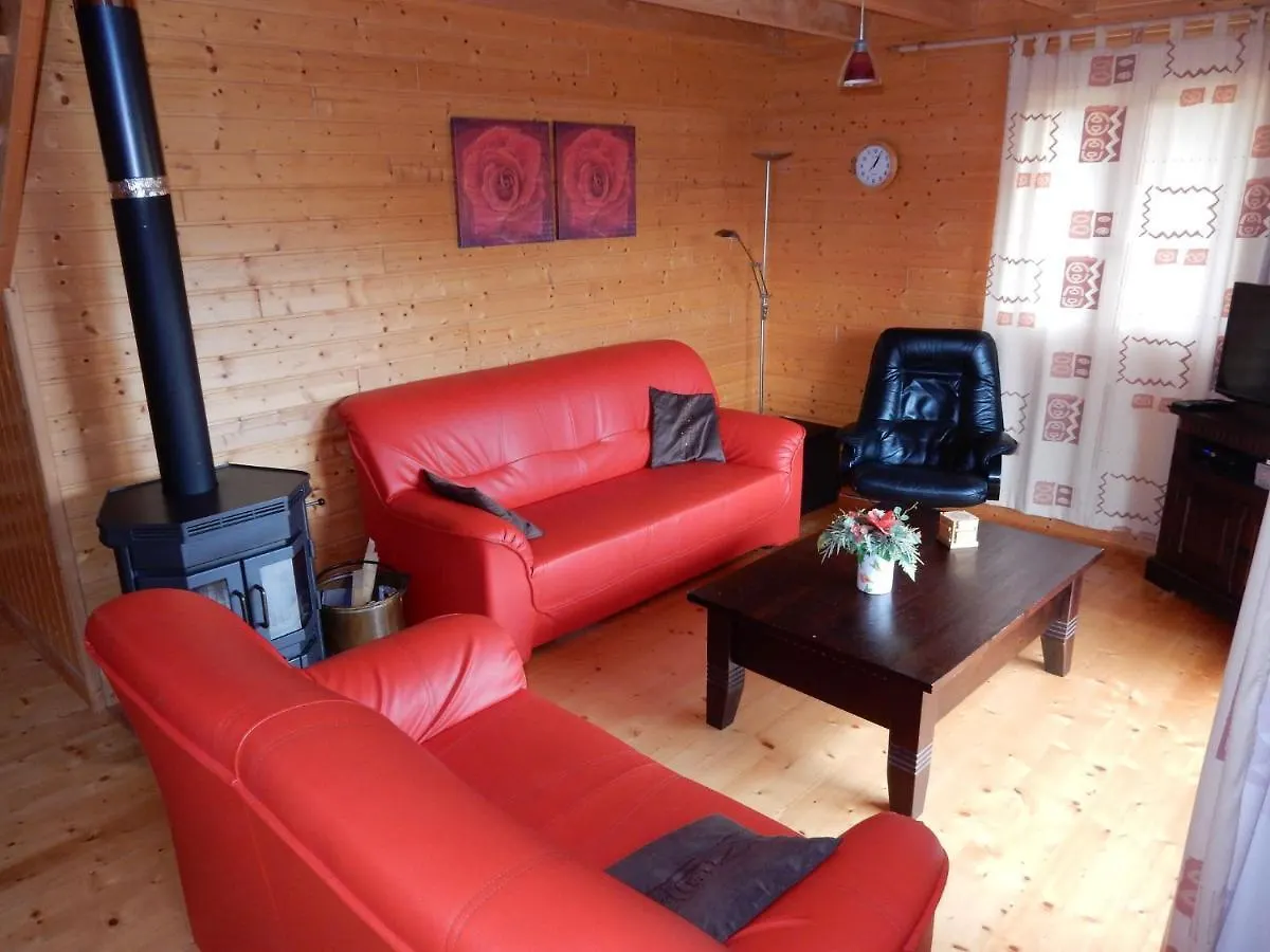 Peaceful Chalet In Beaulieu With Whirlpool